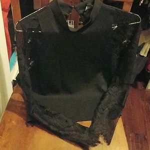 Crop long sleeves lace shirt